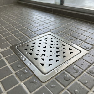 TRIFLOW SQUARE 5x5 FLOOR GRATING